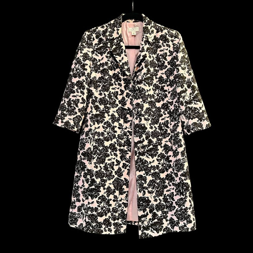 Ann Taylor LOFT pink and black floral 3/4 sleeve pee coat